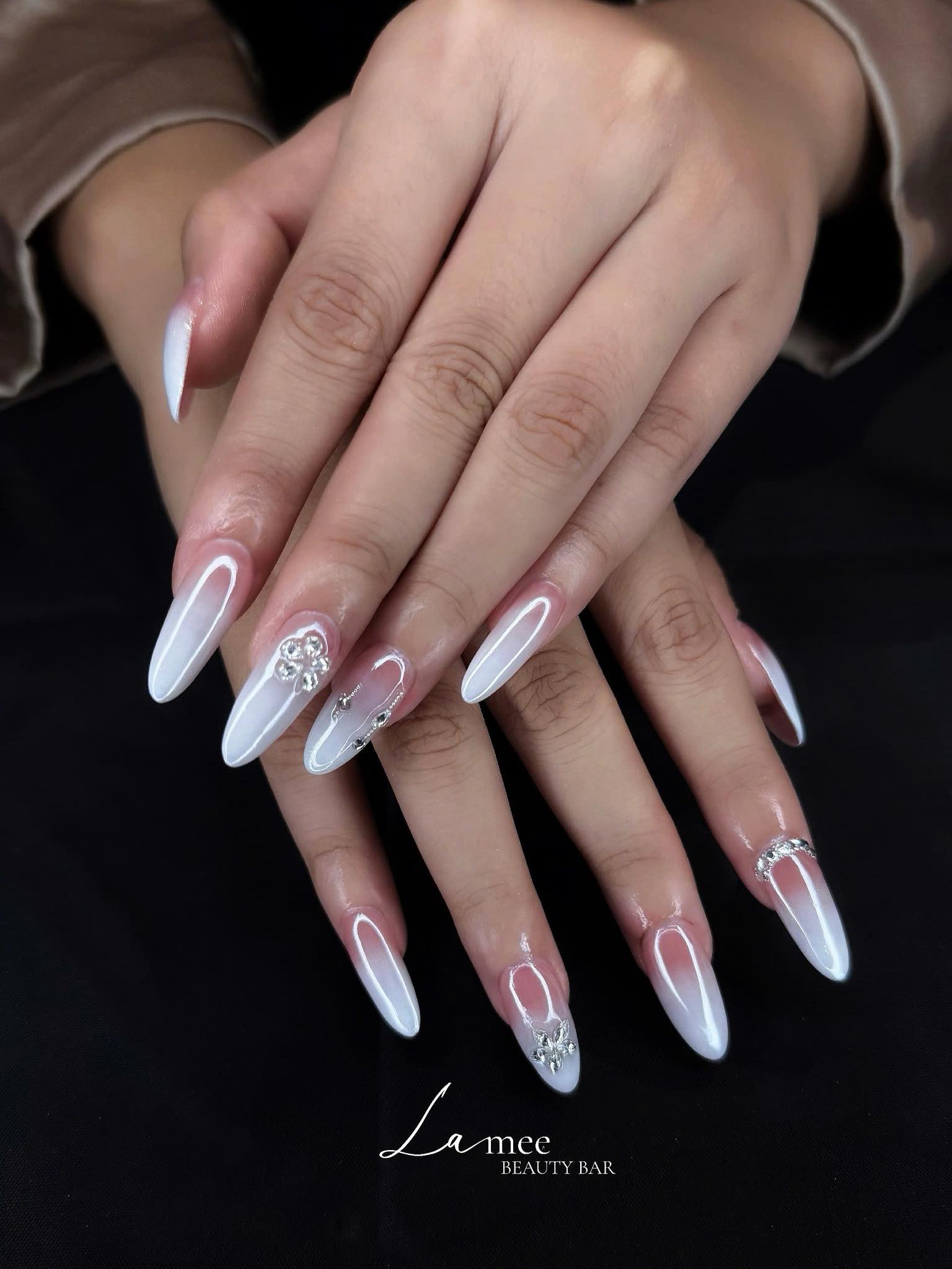 612718323 122113784085136001 9187060966940534520 n - Lameenail.com